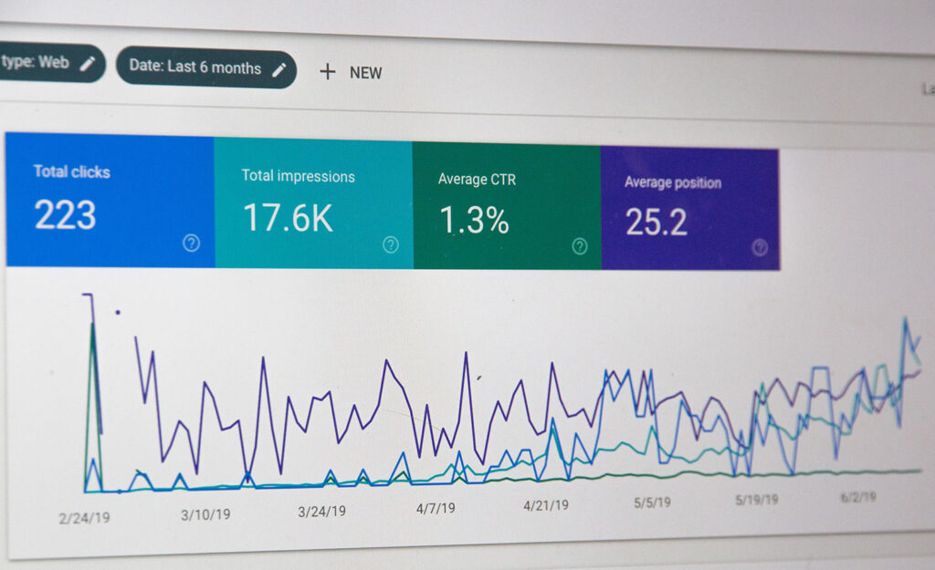 Estrategia SEO vs estrategia SEM